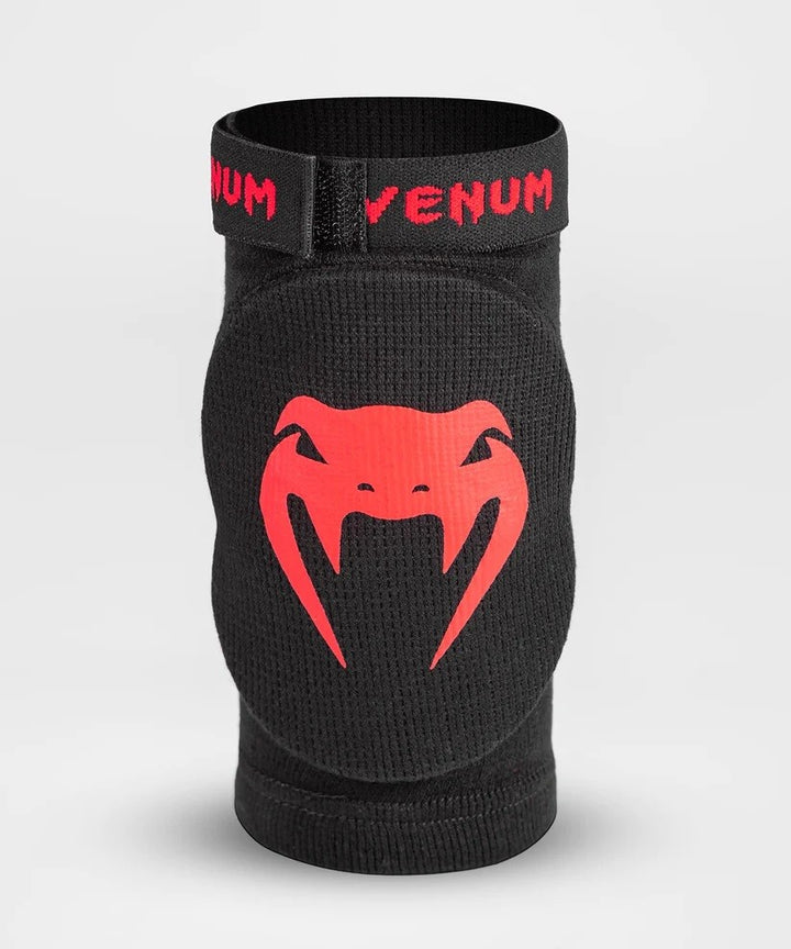 Venum Kontact Alkūnių Apsaugos -Black/Red