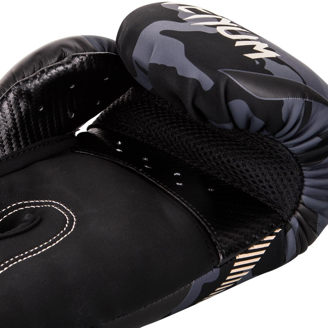 Venum Impact Bokso pirštinės Dark/Camo