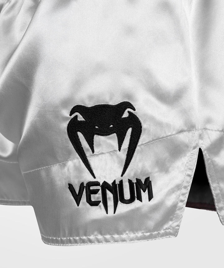 Venum muay thai classic šortai - Silver