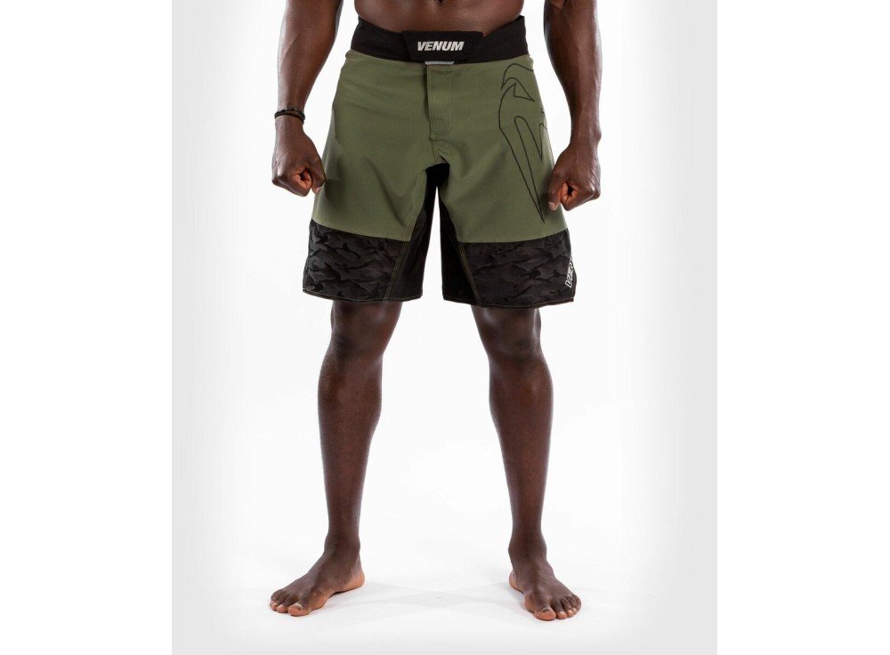 Šortai Venum "Light 4.0" - Fightshorts - Green