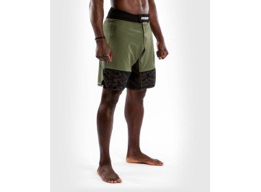 Šortai Venum "Light 4.0" - Fightshorts - Green