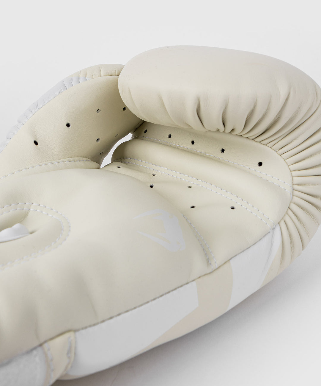 Venum Elite Bokso pirštinės White/Ivory
