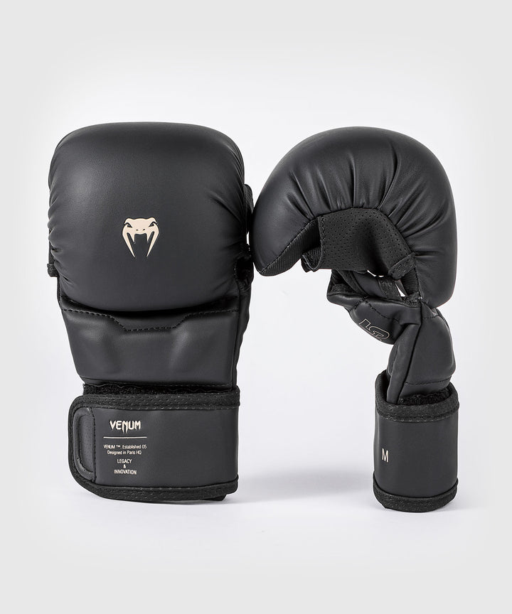 Venum Impact Evo Sparring MMA pirštinės- Black