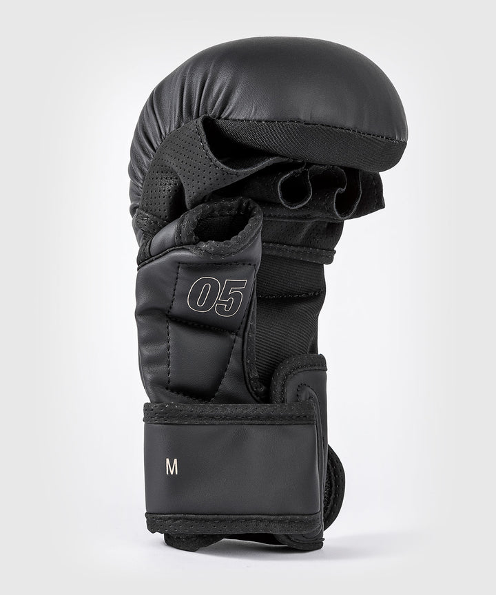 Venum Impact Evo Sparring MMA pirštinės- Black