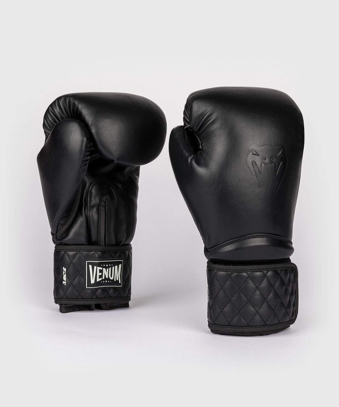Venum Impact Classic Bokso pirštinės Gloves - Black