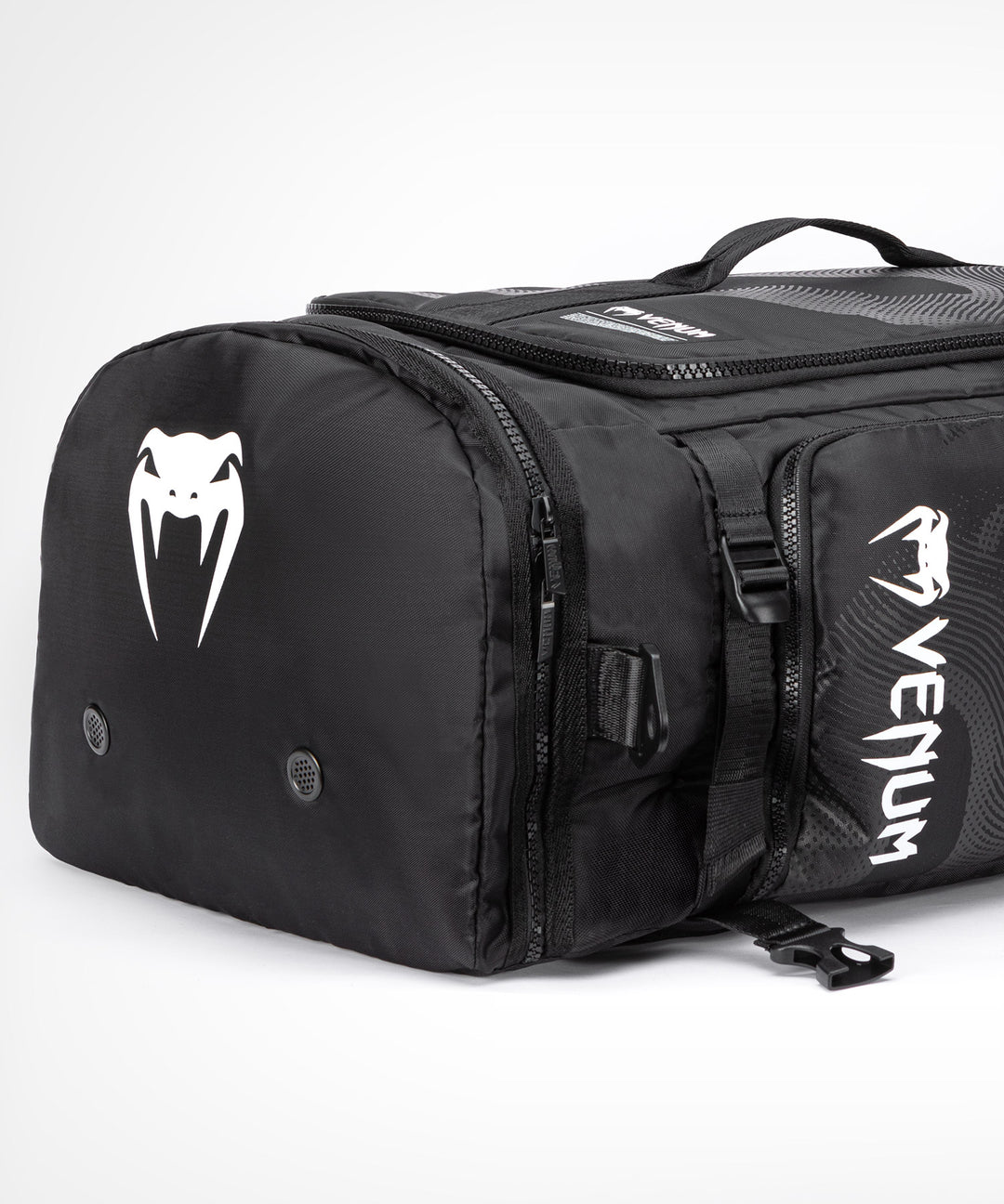 Venum Shockwave Convertible sportinis krepšys (48L) - Black