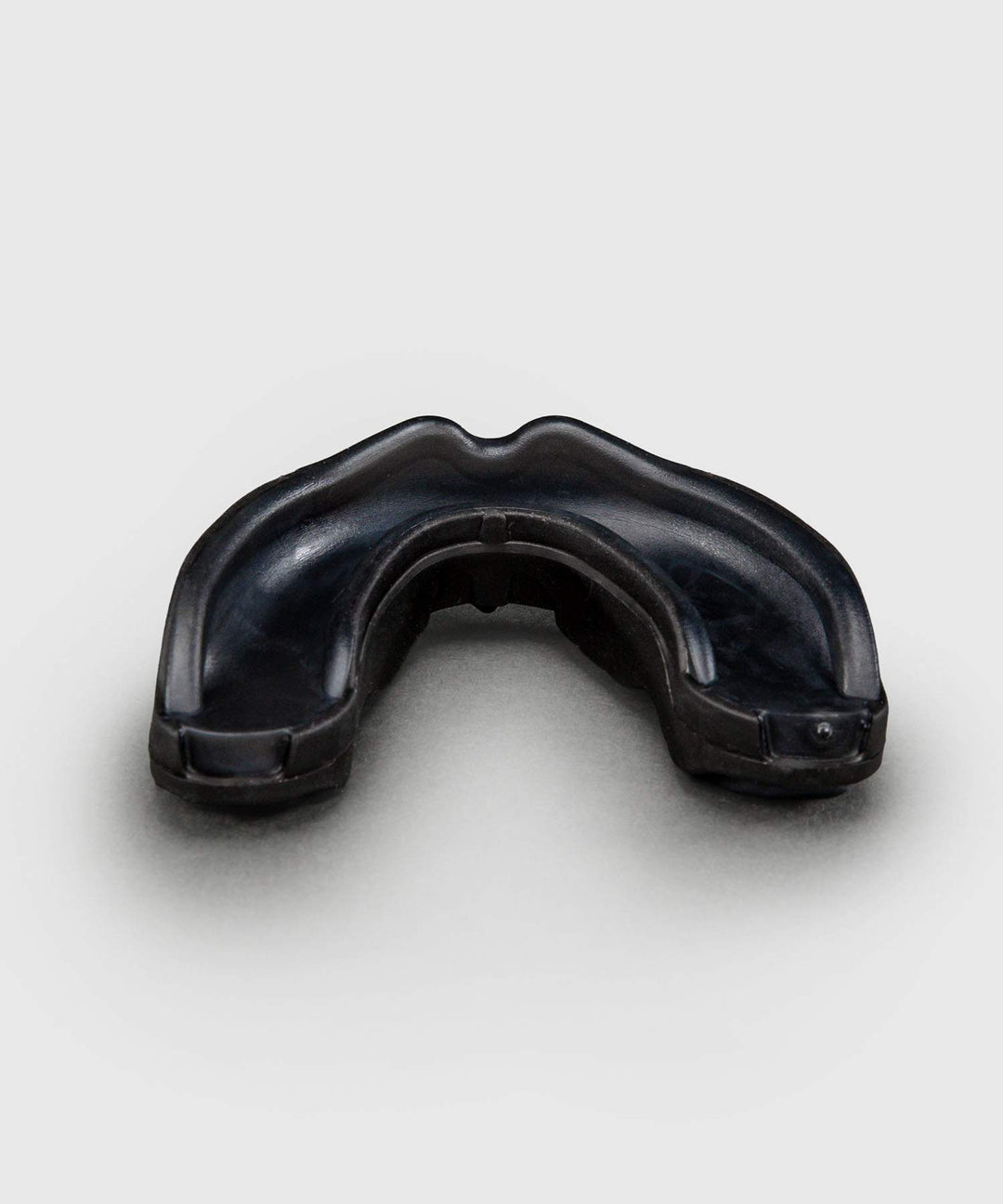 Venum Predator Mouthguard – Black/Black/Red