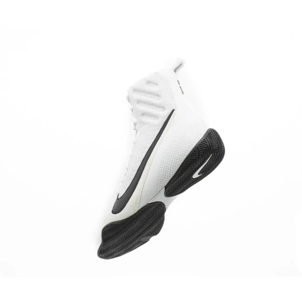 NIKE MACHOMAI 3 / WHITE