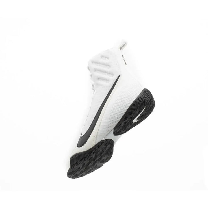 NIKE MACHOMAI 3 / WHITE