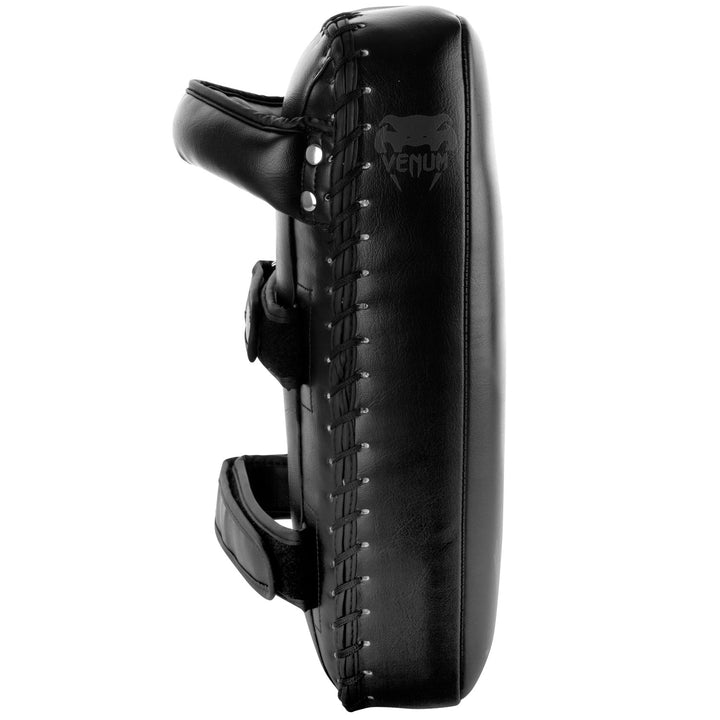 Venum Giant Kick Pads - Black/Black